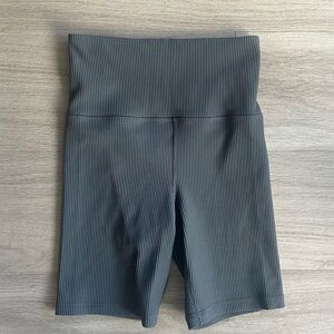 Athleta Gray Ribbed Bike Shorts